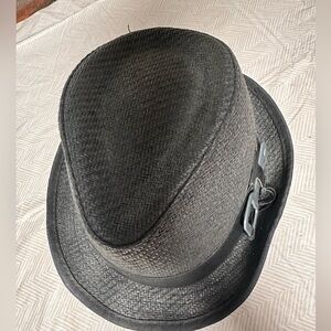 Peter Grimm black fedora